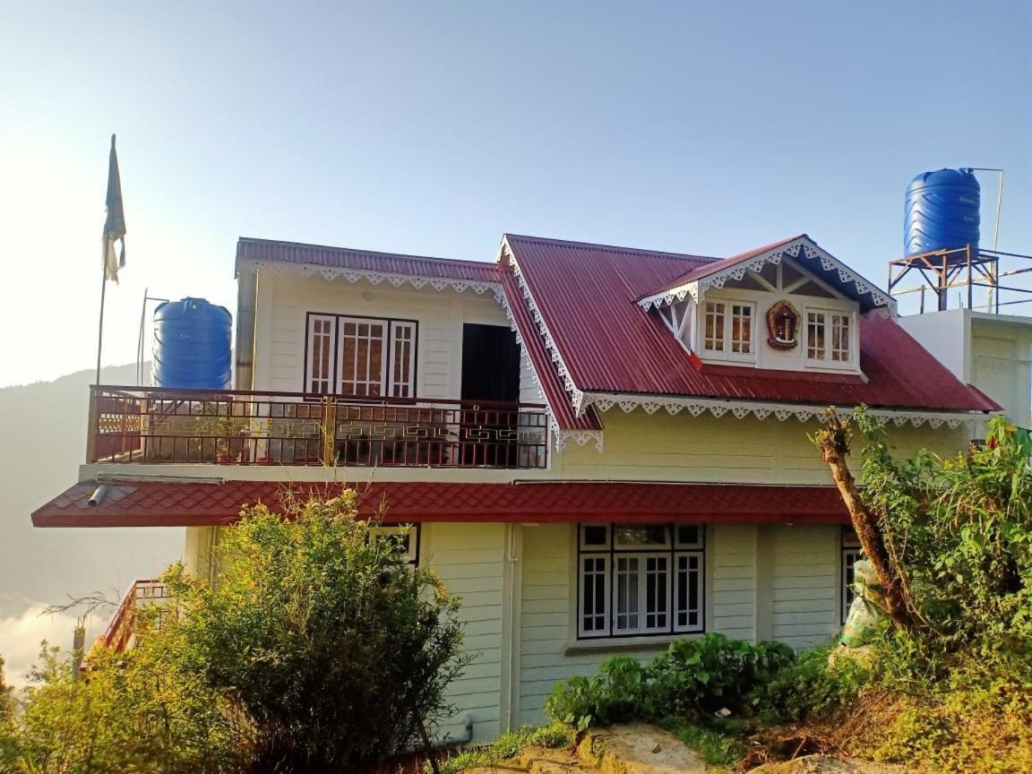 Homestay Hermit Retreat Darjeeling (West Bengal)