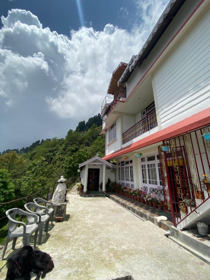 Hermit Retreat Homestay *